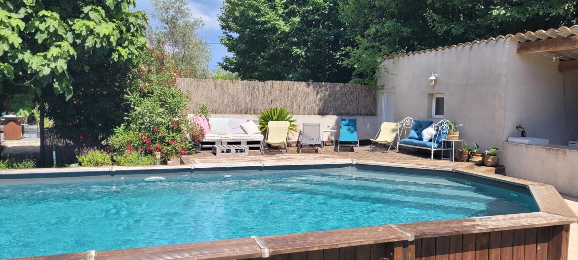 Location Appartement Dans Mas Provencal Monteux Exterior foto